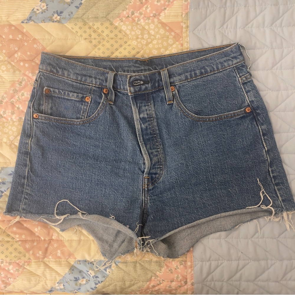 Levi’s denim shorts